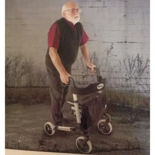 Роллатор (опоры-ходунки на колесах) Barry Smart