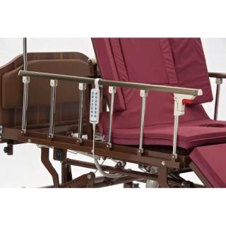 Кровать-кресло с "ушками" - для сна в положении сидя,   с регулировкой высоты, с переворотом и туалетом МЕТ REALTA